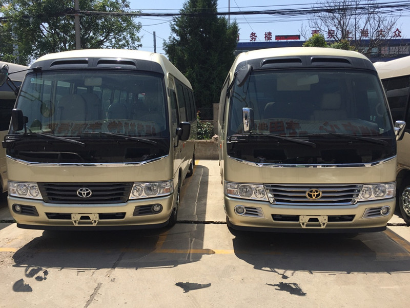 19座考斯特.jpg 19座考斯特.jpg